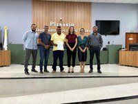 Câmara Municipal de Colniza recebe visita da Defensora Pública