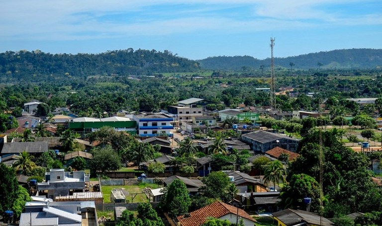 Colniza, Cidade